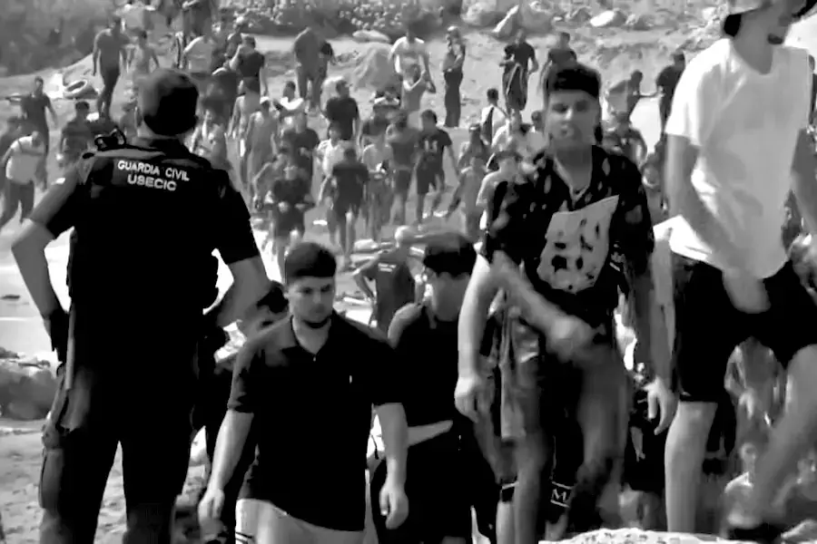 Migranti Ceuta Marocco Spagna 0