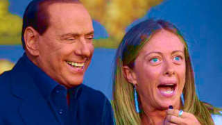 Sondaggio Elezioni a Ferragosto: Cala Berlusconi, Cresce CSX