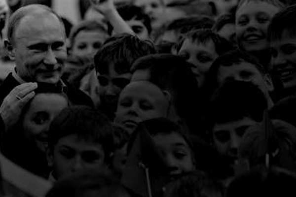 Perché Putin ha Deportato Migliaia di Bambini dall'Ucraina?