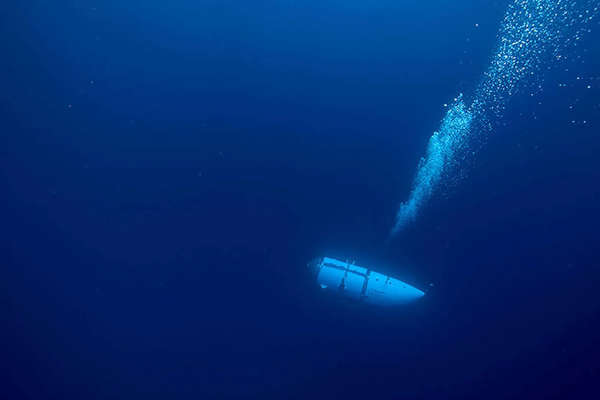 /media/anopmoqm/titanic-oceangate-expedition.jpg