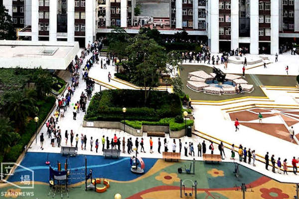 Se l'Entusiasmo di Hong Kong Contagiasse Pechino ...