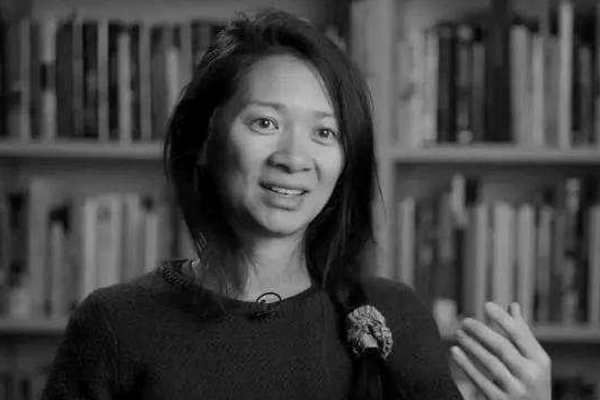 COSA PENSA CHLOE' ZHAO DEGLI UIGHURI?