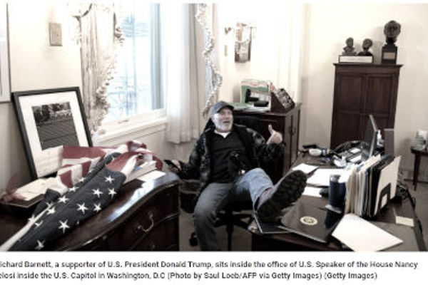 RECORD DI TRUMP, UNICO PRESIDENTE CON DUE IMPEACHMENT