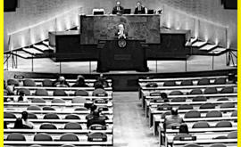Israele fuori dal mondo, a UNGA tutti fuori quando Netanyahu parla