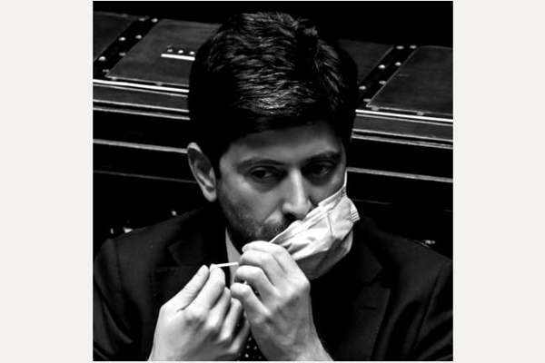 MINISTRO SPERANZA SCIVOLA SU COVID CALABRESE