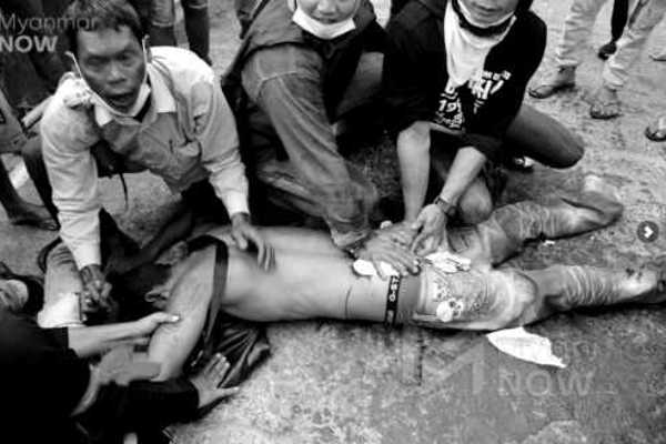 MYANMAR MILITARI CONTRO POPOLO DECINE DI MORTI