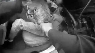 DAUNTE WRIGHT NERO 20 ANNI UCCISO CON UN FINTO TASER