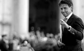 CONTE LIQUIDA IL CASO RENZI