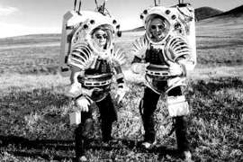 8 Miliardi di Terricoli, Illusi da Artemis su Luna e Marte