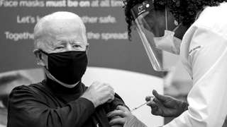 VACCINO ANTI COVID, MOLTO SPETTACOLO POCHE CERTEZZE