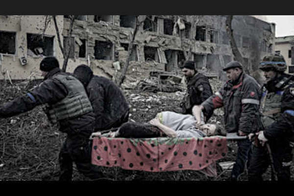 ORCO PUTIN MANGIA MADRI E BAMBINI DI MARIUPOL UCRAINA