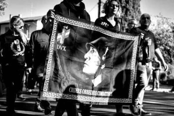 Io Sono Giorgia Sono una Donna Sono una Madre sono Fascista