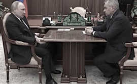 Strani Incendi ai Gioielli Militari della Russia di Putin