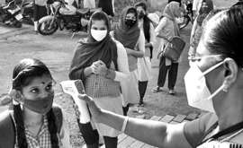 IN INDIA COVID-19 SI CURA CON IL BASILICO