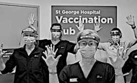 Covid-19 Omicron la Terza Dose di Vaccino Dura Solo 4 Mesi