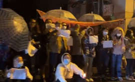 VULCANO CINA ERUTTA PROTESTE CONTRO  ZERO COVID E XI JINPING