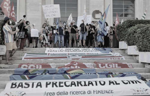 /media/vhxnzvid/ricercatori-precari-cnr.jpg