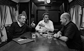 Tre uomini in treno, a Kyiv arriva dopo 4 mesi l'Europa