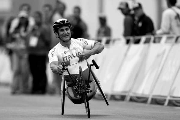 ALEX ZANARDI, IL NOSTRO DESIDERIO DI VIVERE