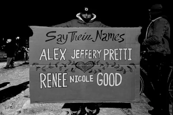Alex Pretti e Renee Good non sono morti invano e ora Trump ha paura