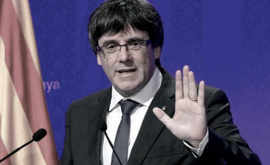 CARLES PUIGDEMONT ARRESTATO ITALIA DEVE LIBERARLO SUBITO