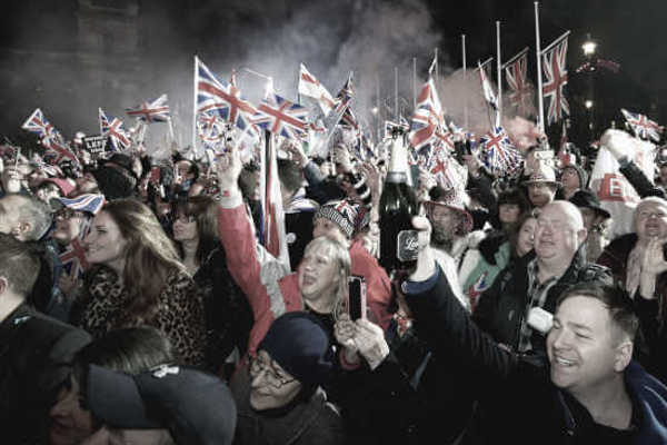 BORIS JOHNSON ANTICIPA TUTTI, COVID E' DIVENTATO INFLUENZA