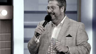 Gurevich "Cento a Uno" Protesta Contro Putin in TV Russa