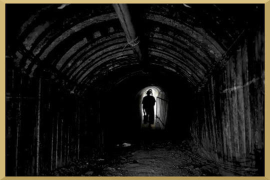 /media/zhrl5tc2/gaza-hamas-tunnel.jpg